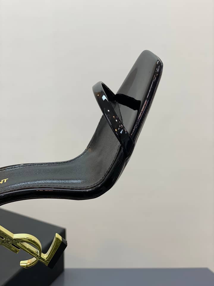 עקב Ysl